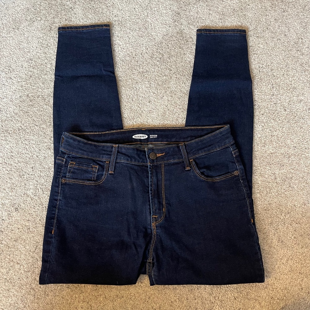 Dark Wash Old Navy Rockstar Super Skinny Jeans 6 Short